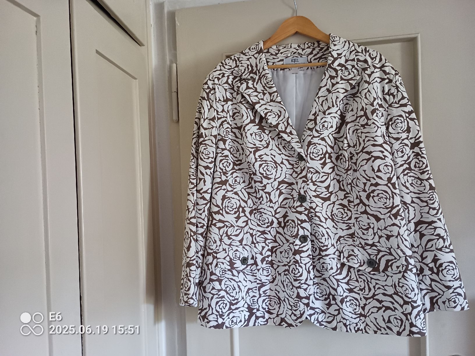 Completi & Tailleur: Eleganter Hosenanzug Groesse 50  Marke: B.P.C. Selection – Nuovo (secondo la descrizione) da Zürich venduto da Mitzi6 1