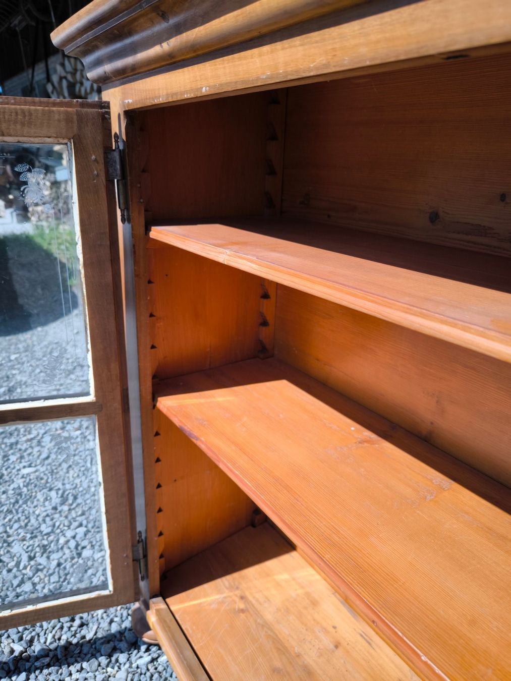 Vitrinen: Antike Vitrine – Gebraucht aus Rorschacherberg von snOOpydOg11 7