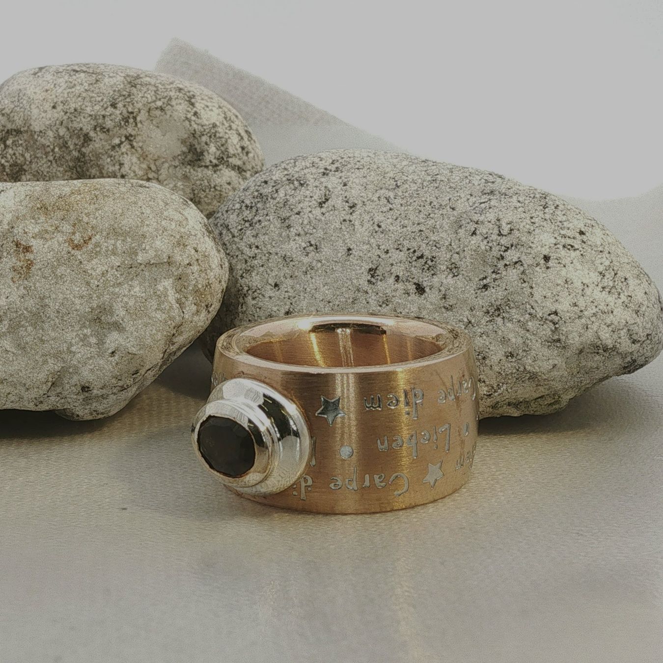 Olga Ribler Anelli: Edelstahl Statement Ring Ringgrösse 57 – Nuovo (secondo la descrizione) da Luzern venduto da Schmuckoutlet 1