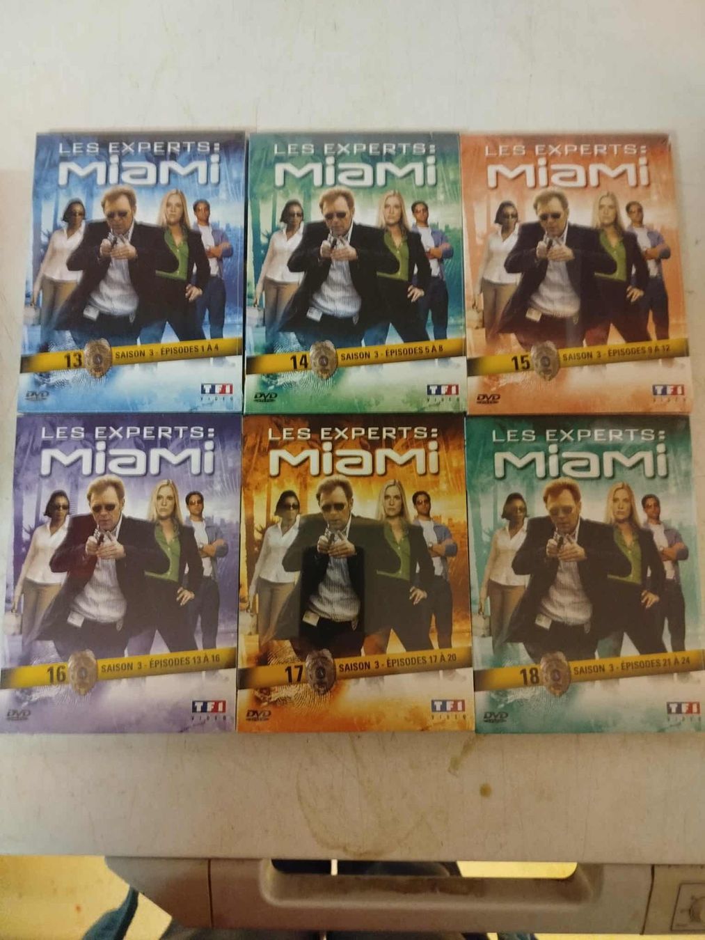 Tutti i DVDs: Dvd - Les Experts : Miami – Usato da La Chaux-de-Fonds venduto da Emmaus2300CDF 5