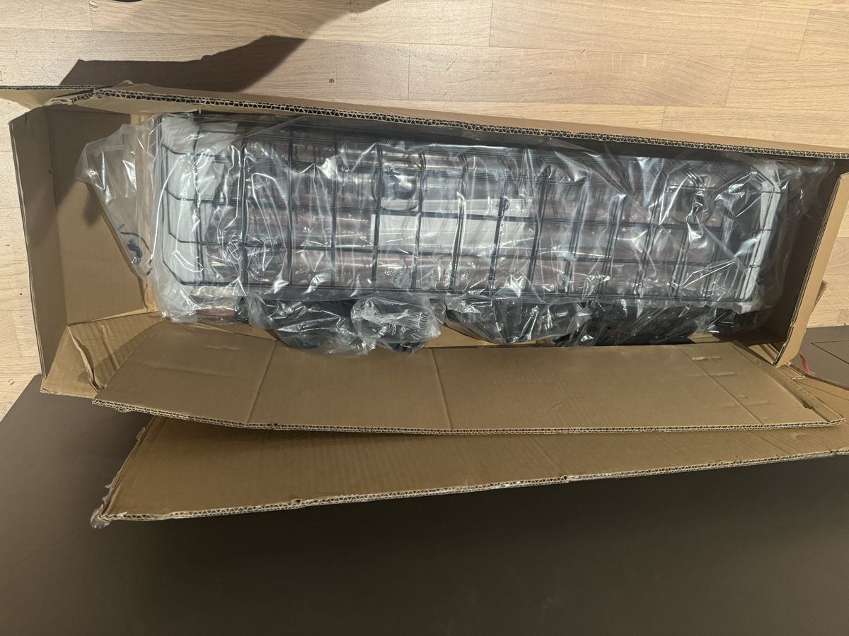 Ferramenta: Kleiderstangen NEU Holzoptik – Nuovo e nell'imballaggio originale da Boniswil venduto da LeonieP. 2
