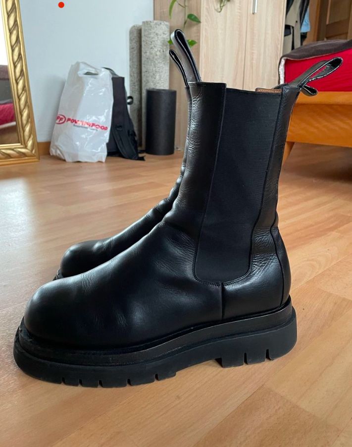 Bottega Veneta Scarpe da uomo: Bottega Venetta Lug Boots  – Usato da Bremgarten b. Bern venduto da Jonathan_fvf7 3
