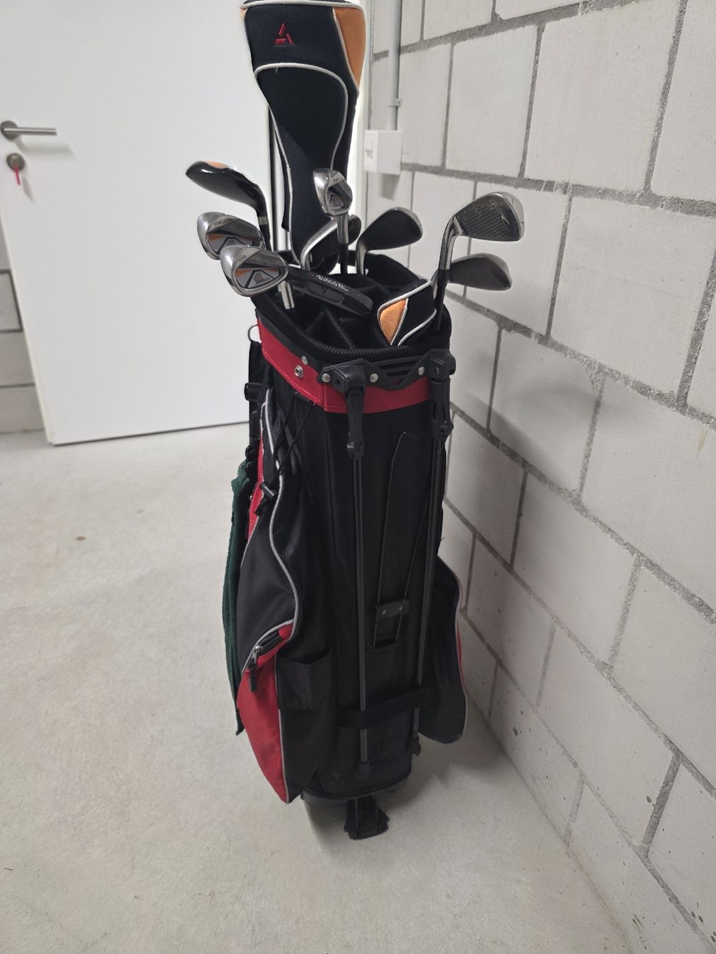 Clubs & Sets: Golfschläger Set mit Tasche gebraucht – D'occasion à Untersiggenthal par HK-D 5