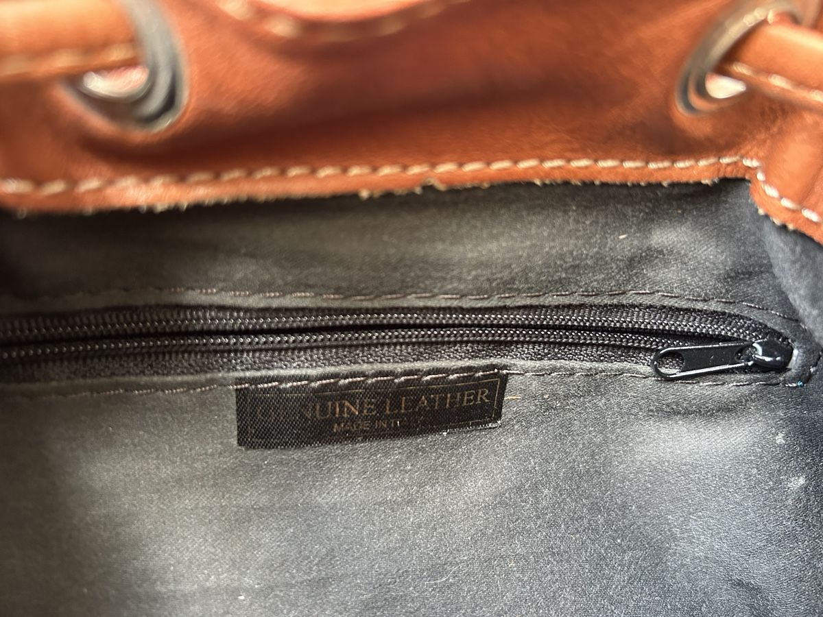 Taschen für Damen: HERZIGES LEDER - UMHÄNGETÄSCHLI NEU & WEICH – Neu (gemäss Beschreibung) aus Nidfurn von cejeisda 8