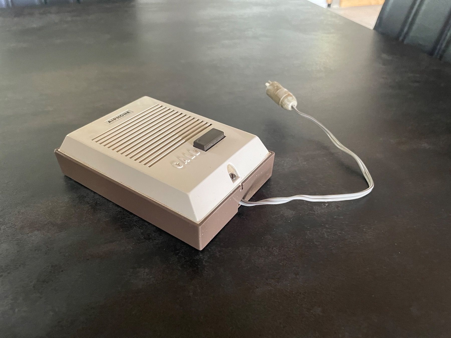Telecomandi: Aiphone Call Vintage Interphone – Usato da Vallamand venduto da Bricbracbroc82