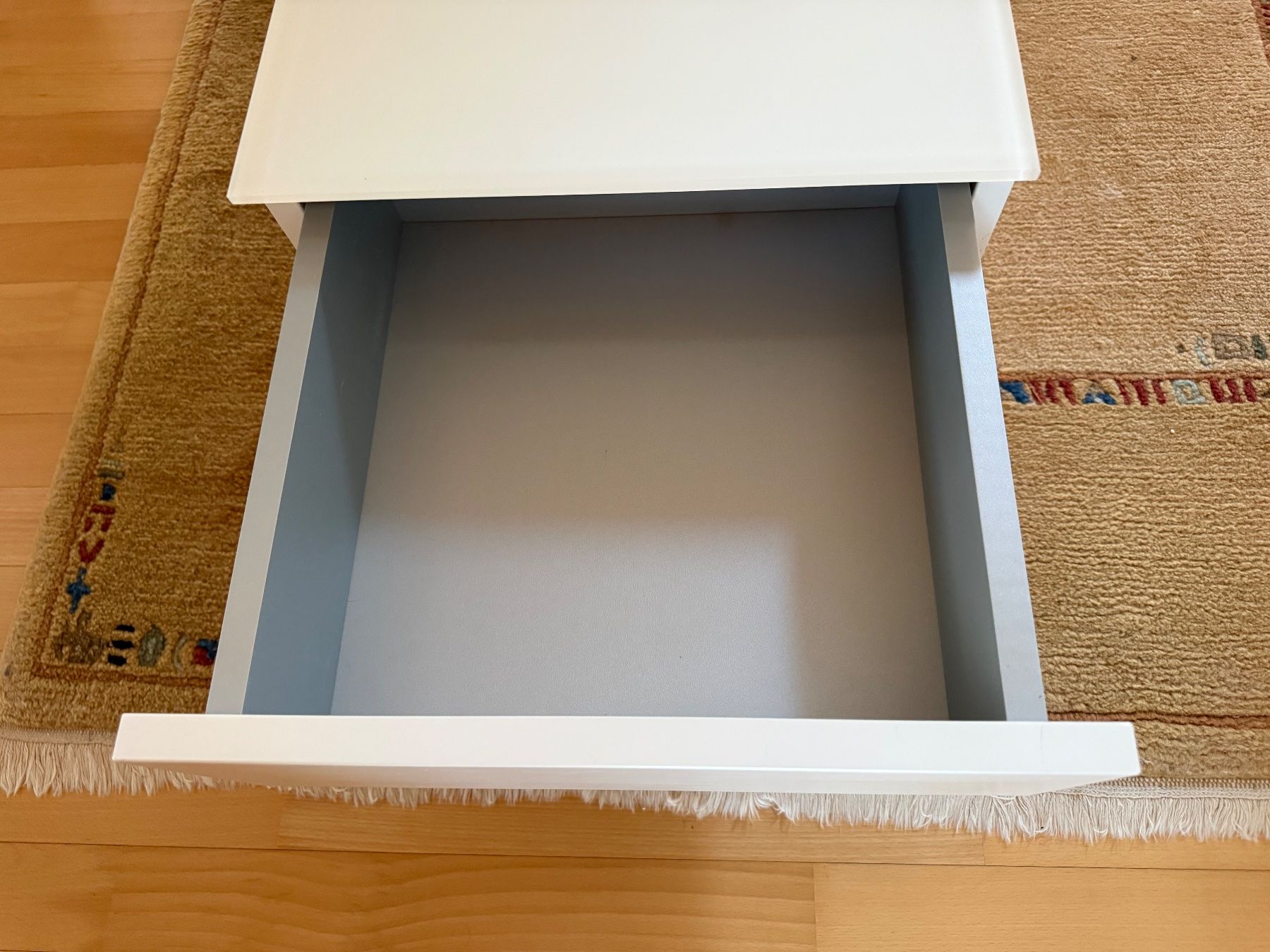 Comodini: Designer Nachttisch mit Glasplatte – Usato da Wallbach venduto da 10merlin 1
