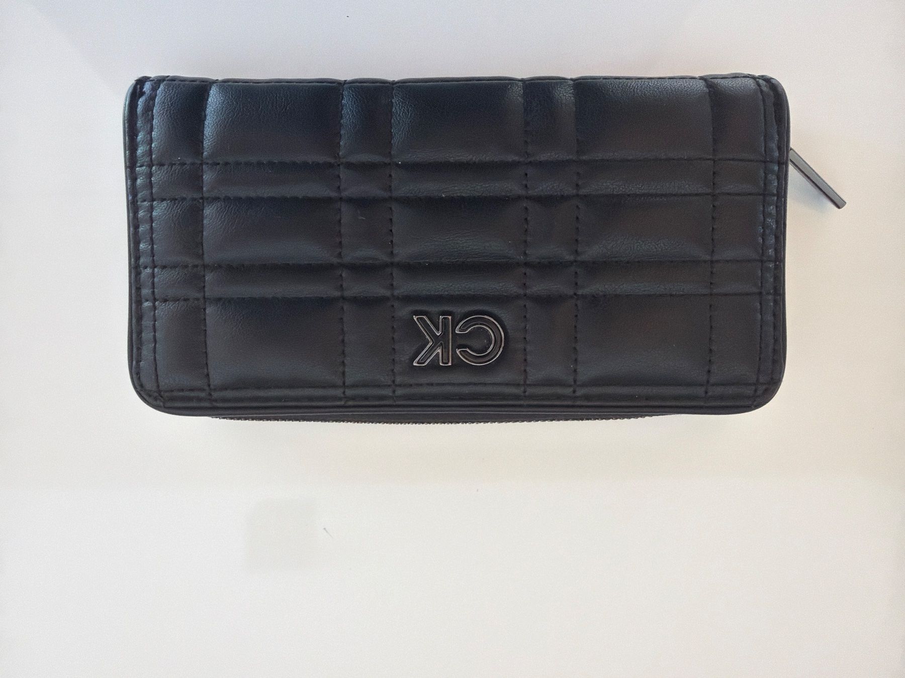 Calvin Klein Portamonete: Calvin Klein Portemonnaie – Usato da Eggerberg venduto da Truffi99