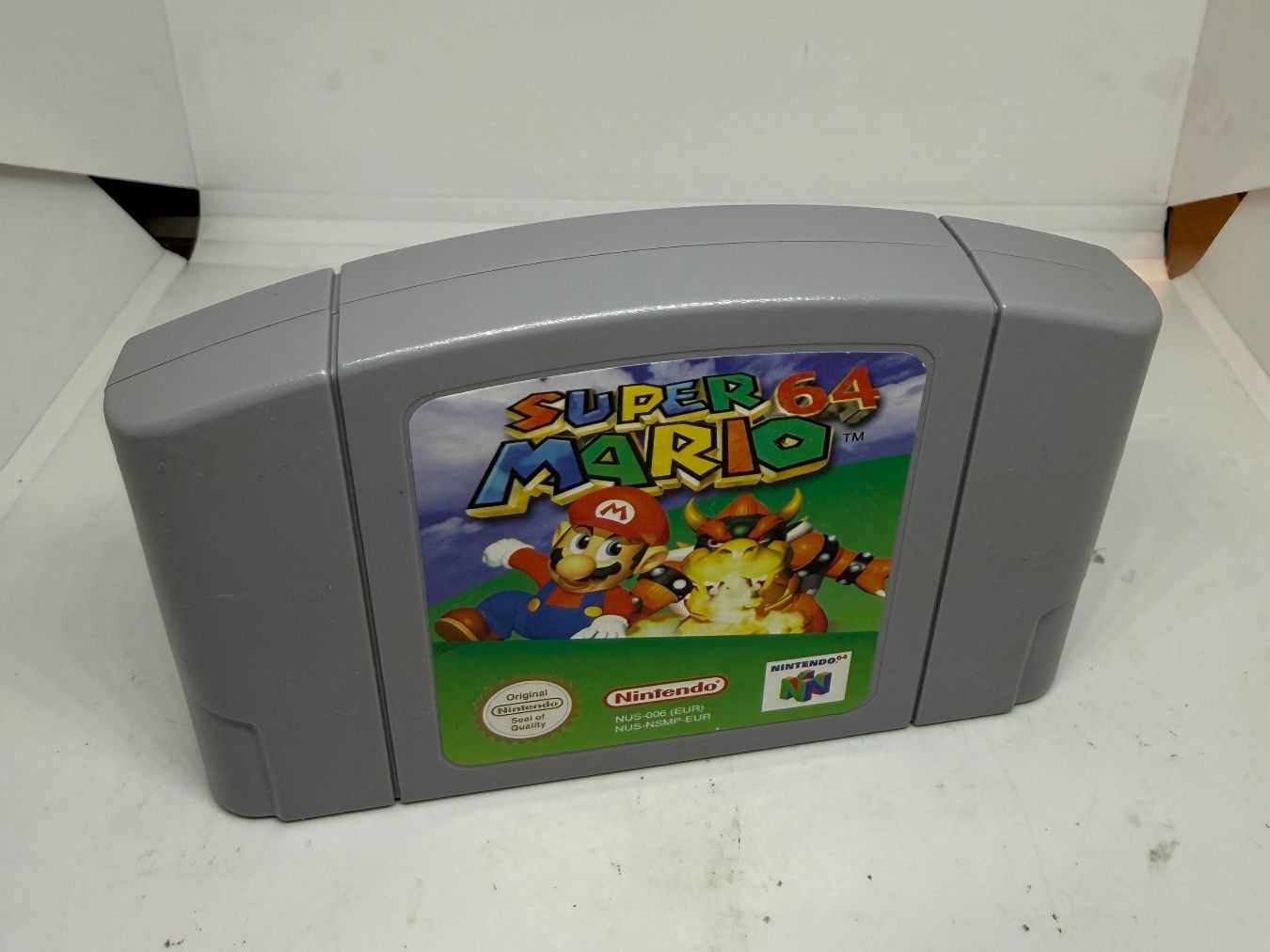 Nintendo Giochi: Super Mario 64 N64 – Usato da Dietlikon venduto da NESFEVER