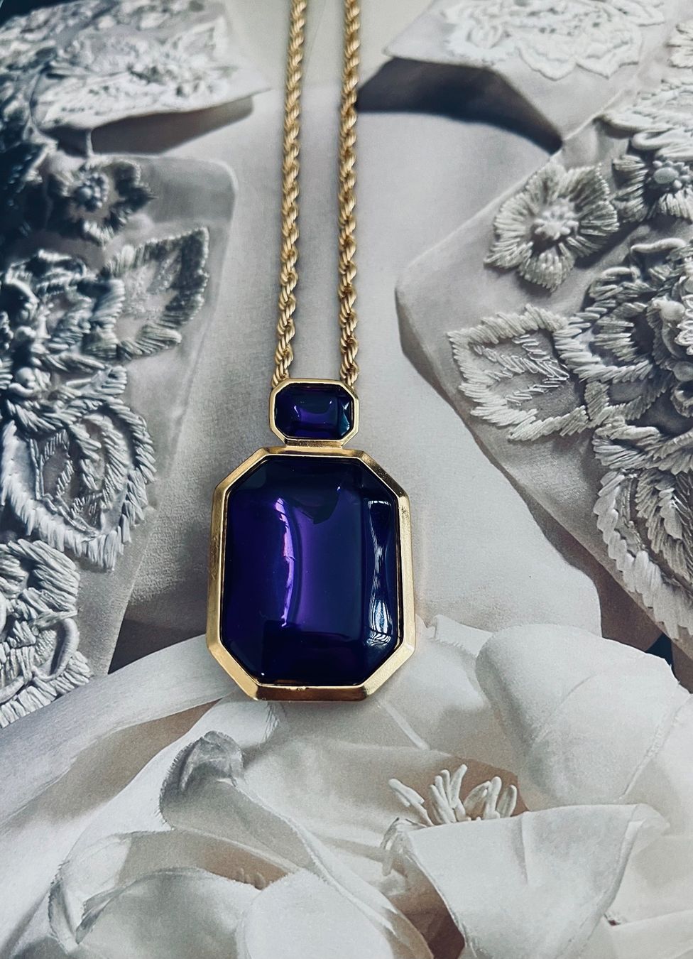 Catenine: Wunderschöne Kette von TRIFARI – Usato da Winkel venduto da Luxtime 1