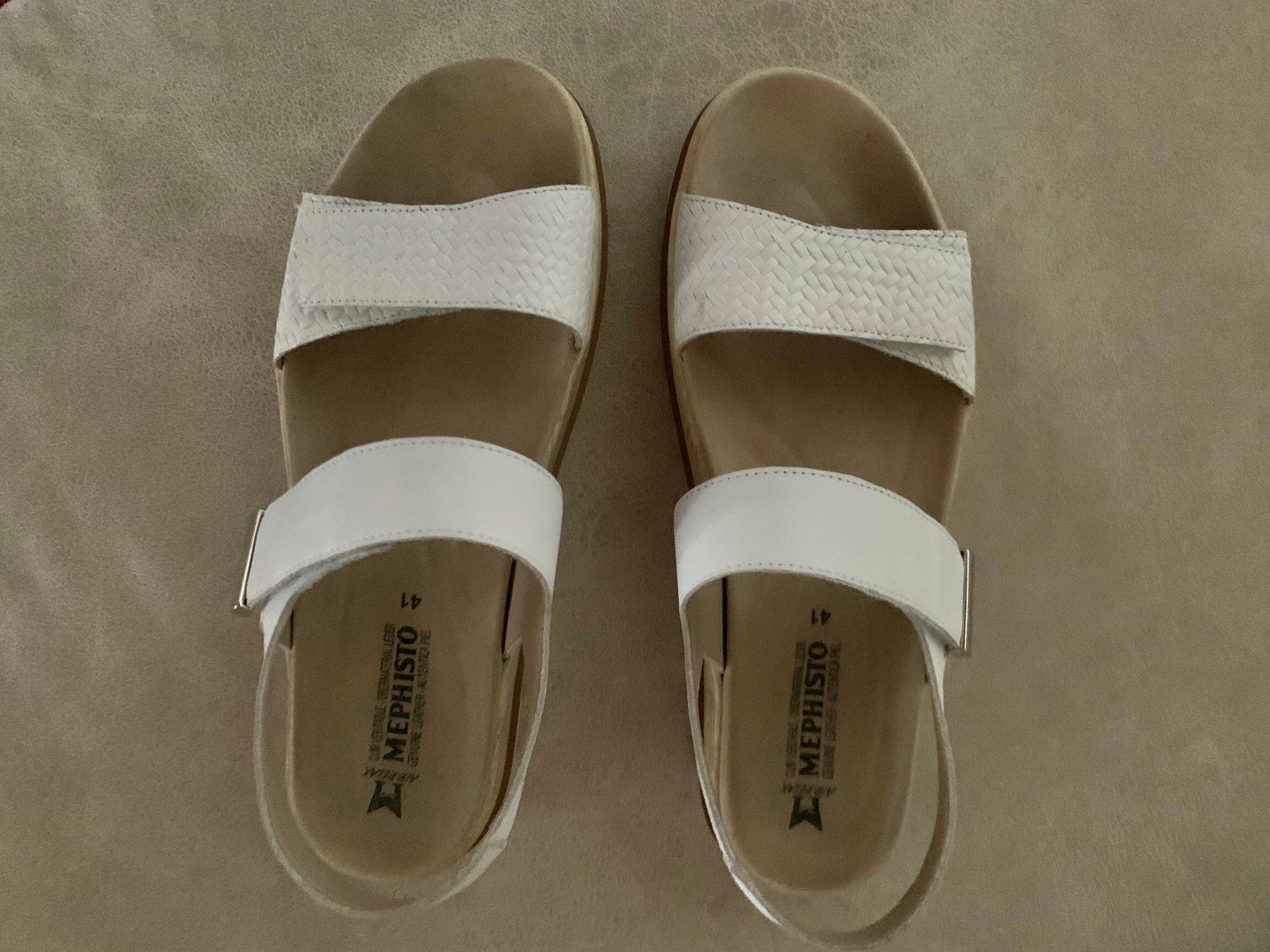 Mephisto Chaussures femmes: Mephisto Sandalen weiss – D'occasion à zürich par Lalelu227 1