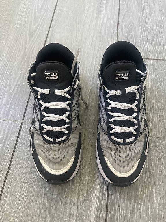Herrenschuhe: Scarpe Nike Air 40 – Gebraucht aus Rancate von sanaman 1