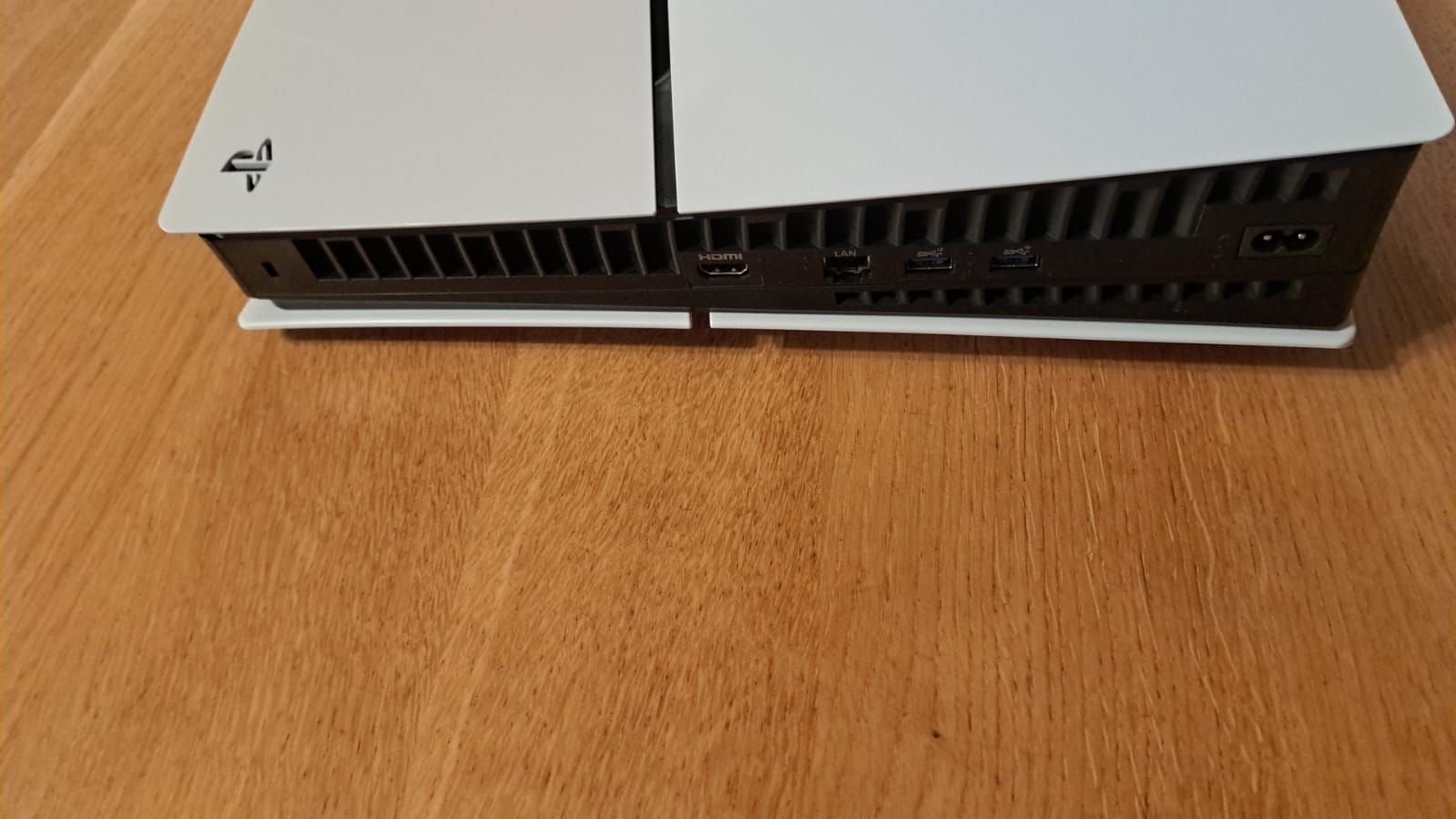 Sony Consoles: Playstation  PS5 Standart – D'occasion à Wyssachen par Joggeli008 1