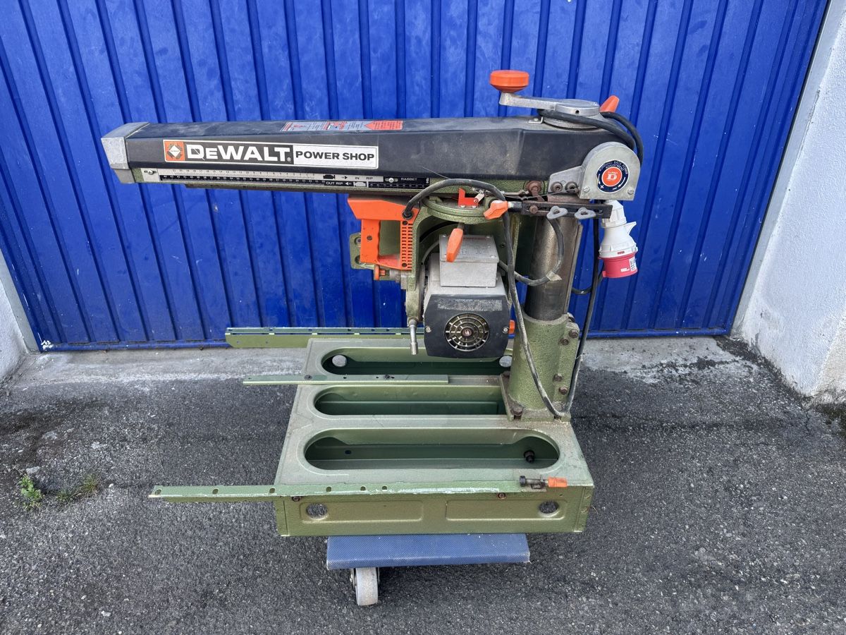 Dewalt Sägen: DeWalt Power Shop – Gebraucht aus Gränichen von onkel_xxl