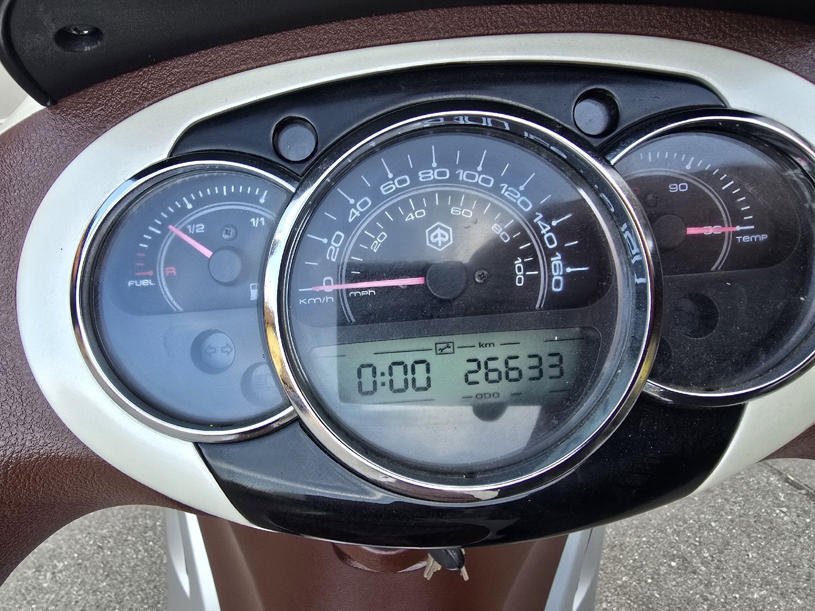 Piaggio Route: Roller Piaggio Beverly 300  Mit Mfk 28.5.25 – D'occasion à Aarberg par 2002stefan 5