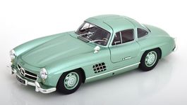 MERCEDES 300 SL GULLWING 1955 W198 HELLGRÜN 1:18 MINICHAMPS