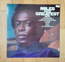 Miles Davis – Greatest Hits LP Vinyl CBS 36678 / CB231 – VG+