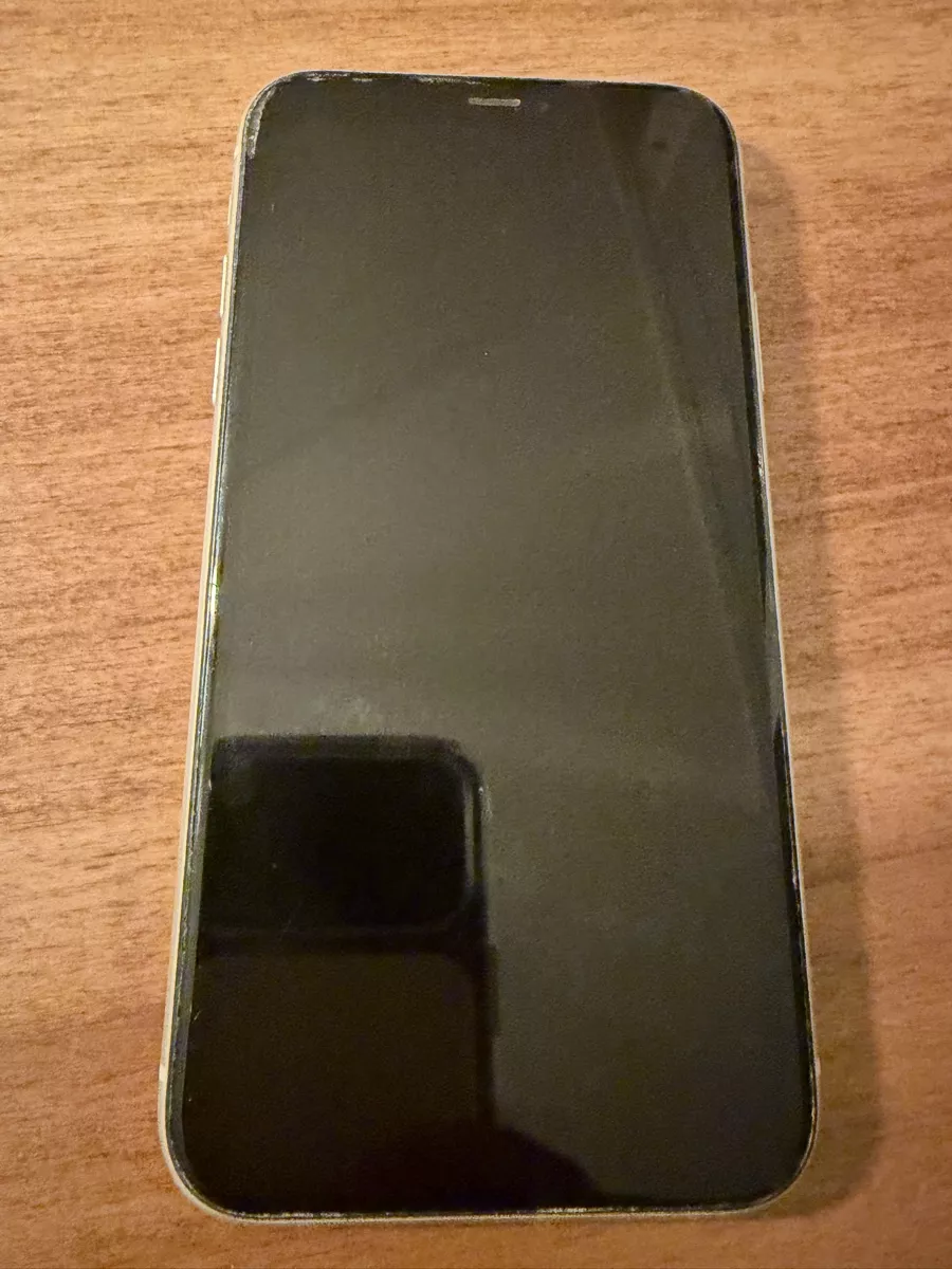 Apple Handys / Smartphones: iPhone 11 – Gebraucht aus Schmerikon von vasso72