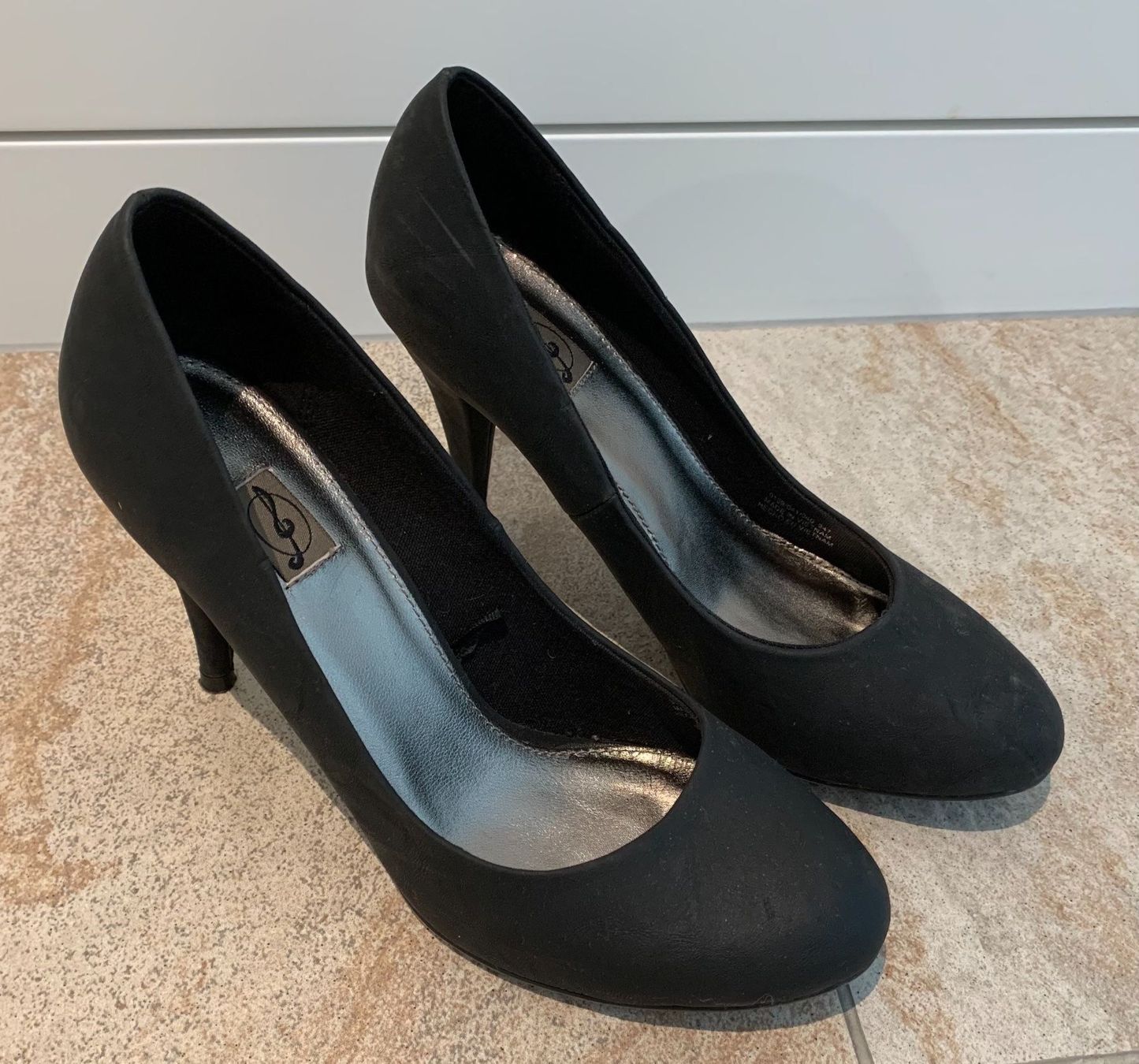 Damenschuhe: Pumps – Gebraucht aus Buchs SG von BubiLuna