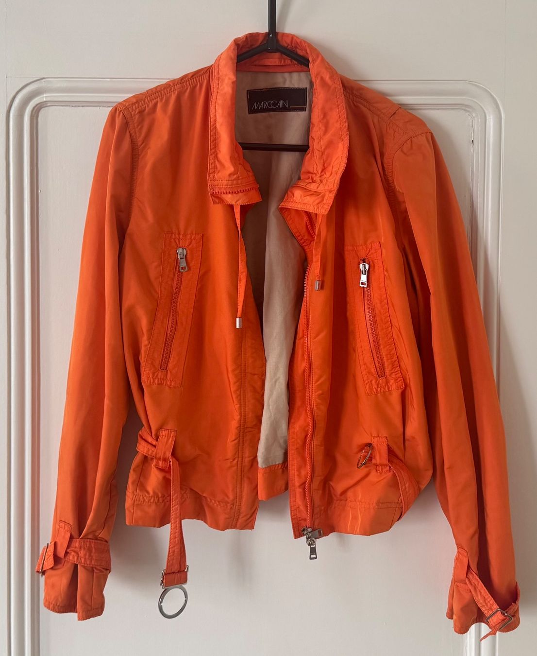 Marc Cain Giacche: Marc Cain Blouson Orange – Usato da Basel venduto da Ubud1