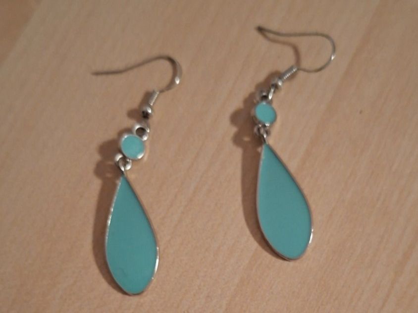 Boucles d'oreille: schöne Ohrhänger – Neuf (Voir description) à Reinach AG par nicki024 1