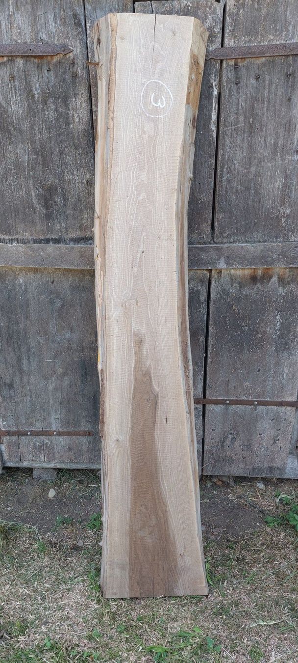 Articoli in legno: Schweizer Nussbaumholz – Difettoso da Giswil venduto da Stocki02