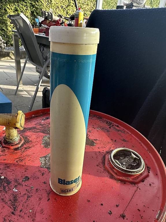 Alle Werkzeuge: Fettpatrone Blaserlube 492 – Gebraucht aus Speicherschwendi von Supersport
