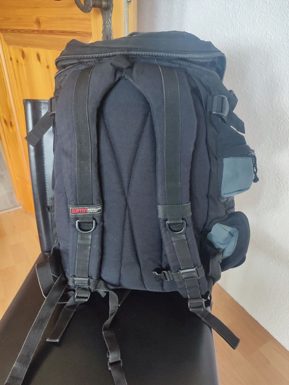 Burton Zaini: Burton Rucksack gross – Usato da Bäretswil venduto da Gartenzwergin 1