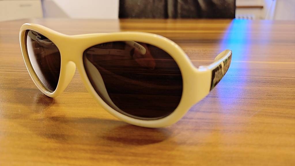 Occhiali & Lenti: Lunettes de soleil Babiators 3-7 ans – Usato da Essertines-sur-Yverdon venduto da emorzier
