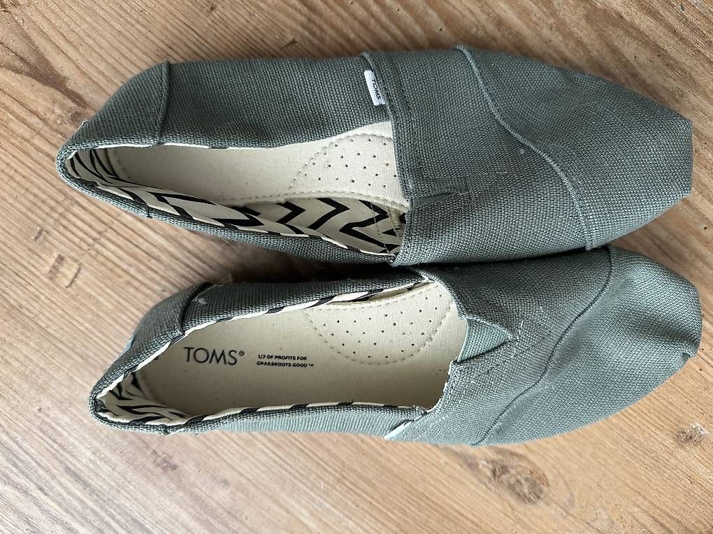 Chaussures femmes: grüne toms grösse 40 – D'occasion à Wil SG par GabiHiestand