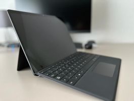 Microsoft Surface Pro X (i5, 16GB, 256SSD) Win11