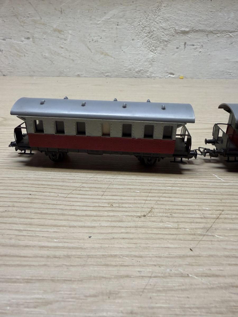Piko Modelleisenbahnen: Zwei PICO Wagons HO – Gebraucht aus Herzogenbuchsee von ioa_zcm6 2