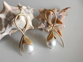 Südseeperle Ohrhänger, 18K Gelbgold