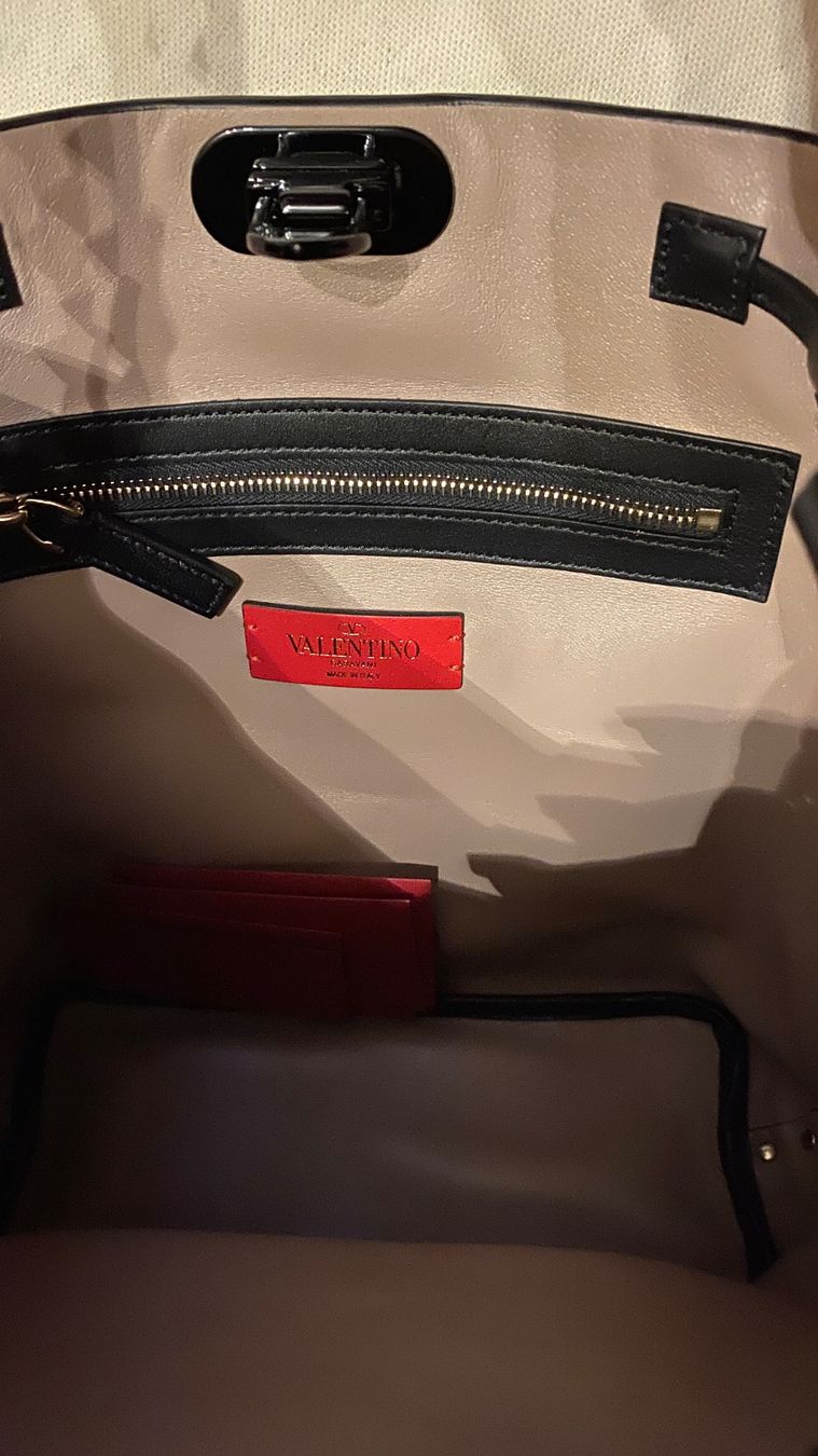 Valentino Borse da donna: Valentino Garavani Rockstud Tasche NEU – Nuovo e nell'imballaggio originale da Schaan venduto da MivrSh 1