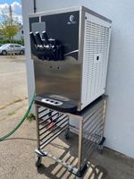 GelMatic Softeis / Frozen Yogurt Speiseeismaschine BC 261 HT