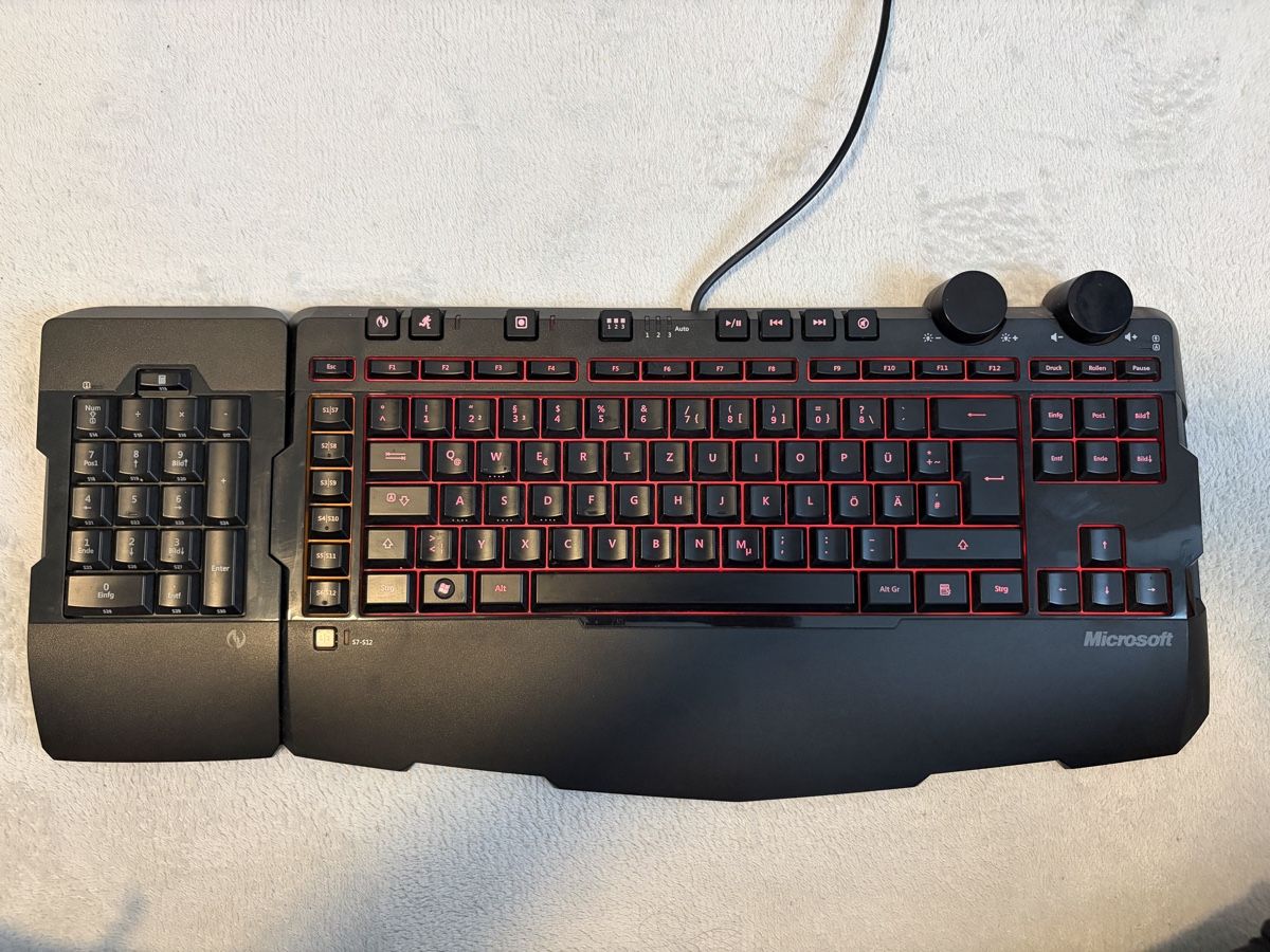 Microsoft Tastiere: Microsoft Sidewinder X6 Gaming Keyboard – Usato da Aesch BL venduto da Kliana