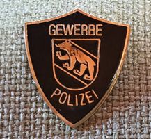 E317 - Pin Gewerbe Polizei Bern Schweiz