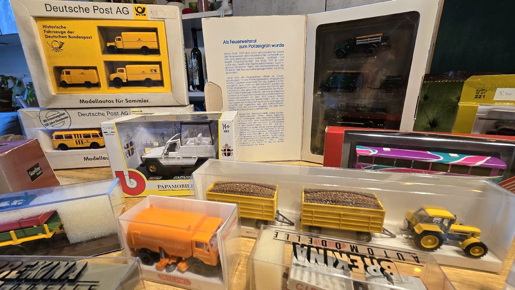 Modellini d'auto: Konvolut Modellautos diverse Massstäbe original verpackt  – Nuovo e nell'imballaggio originale da hinwil venduto da Perlinchi 6