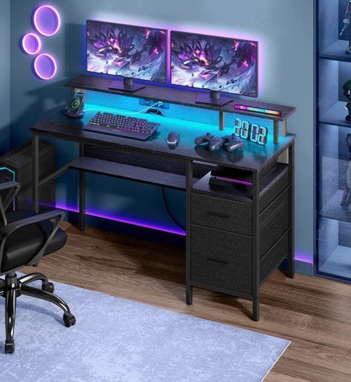 Scrivanie: Schreibtisch mit Schubladen LED Steckdose USB MIRON – Nuovo e nell'imballaggio originale da Lachen SZ venduto da MAMORU-MOEBEL 1