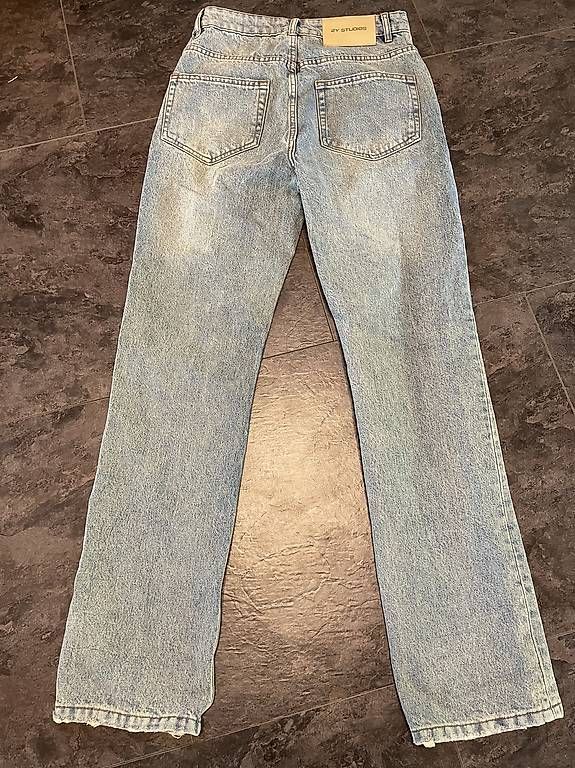 Hosen: Neue Baggy Jeans, Grösse 28 – Gebraucht aus Rüschegg Heubach von sharky81 1