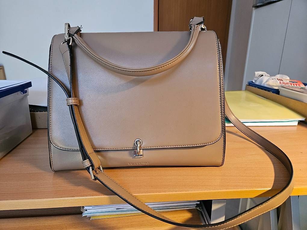 Taschen für Damen: Handtasche – Gebraucht aus Birrhard von Schrot70 1