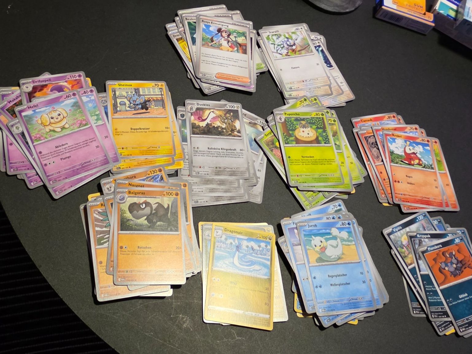 Pokémon Carte collezionabili: Pokemon Bulk Karten Boosterfrisch ca. 85% DE 15%ENG – Usato da Winterthur venduto da BetyP