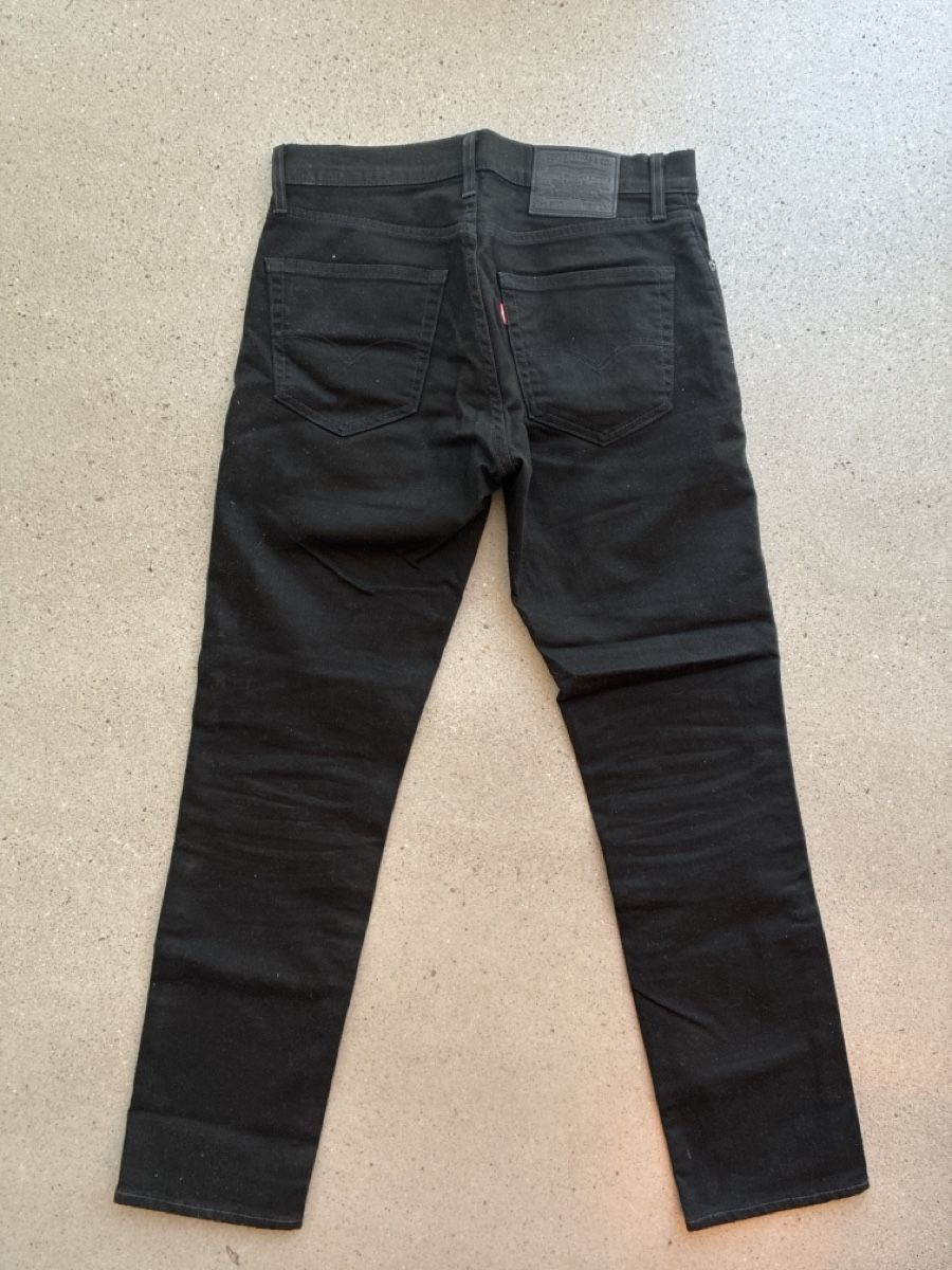 Levi's Jeans: Levis Jeans W31 L30 Model 511 – Usato da Zürich venduto da iki_dbv7 2