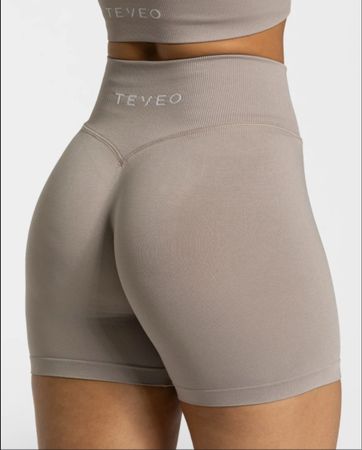 TEVEO Damen Seamless Short Grösse S beige neu