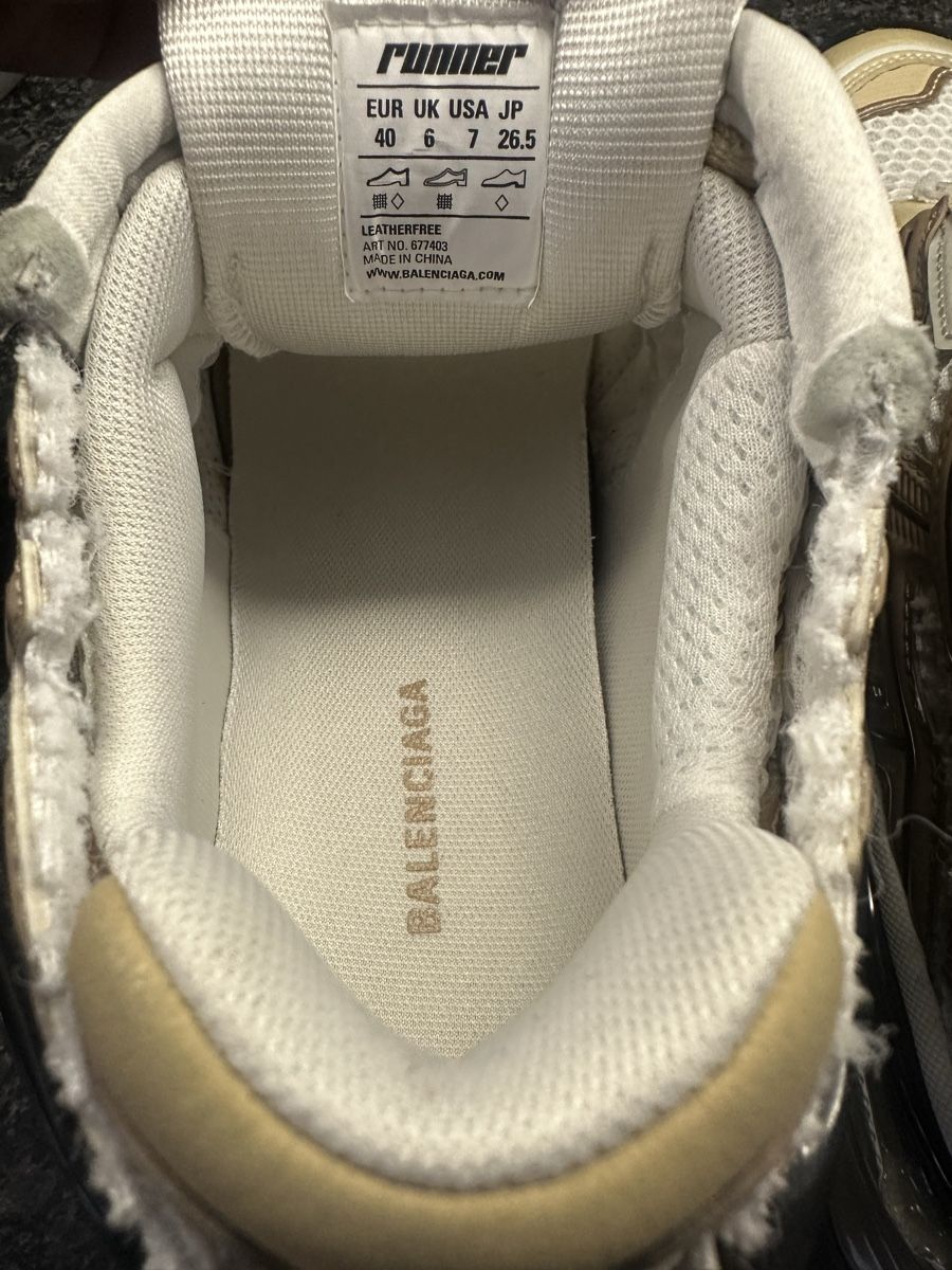 Balenciaga Scarpe da uomo: Balenciaga Runner Sneaker – Nuovo (secondo la descrizione) da Widnau venduto da ces_d8xn 6