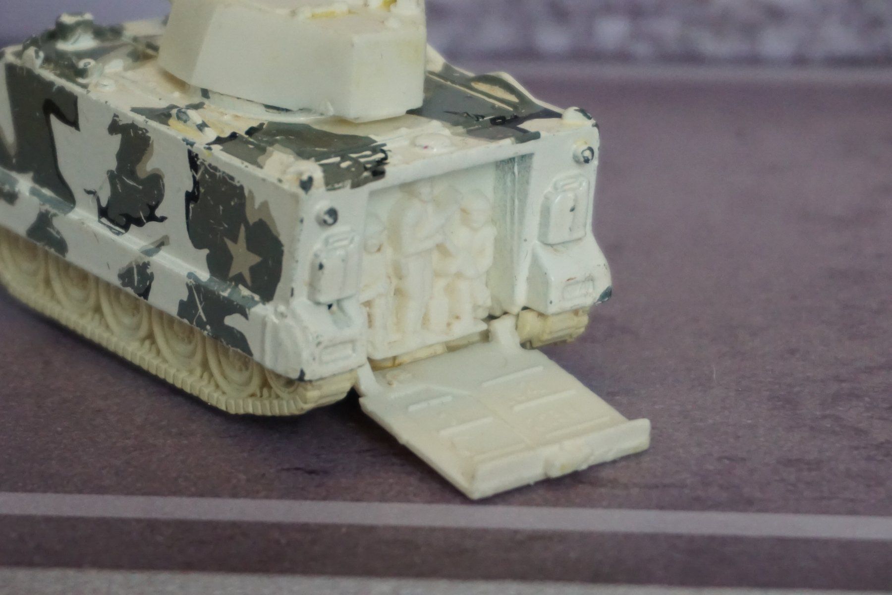 Hot Wheels Voitures modèles: HotWheels Command Tank ALT COOL !!!!!!!!!!!!!!!!!!!! – D'occasion à Reiden par Doppeldecker69 4