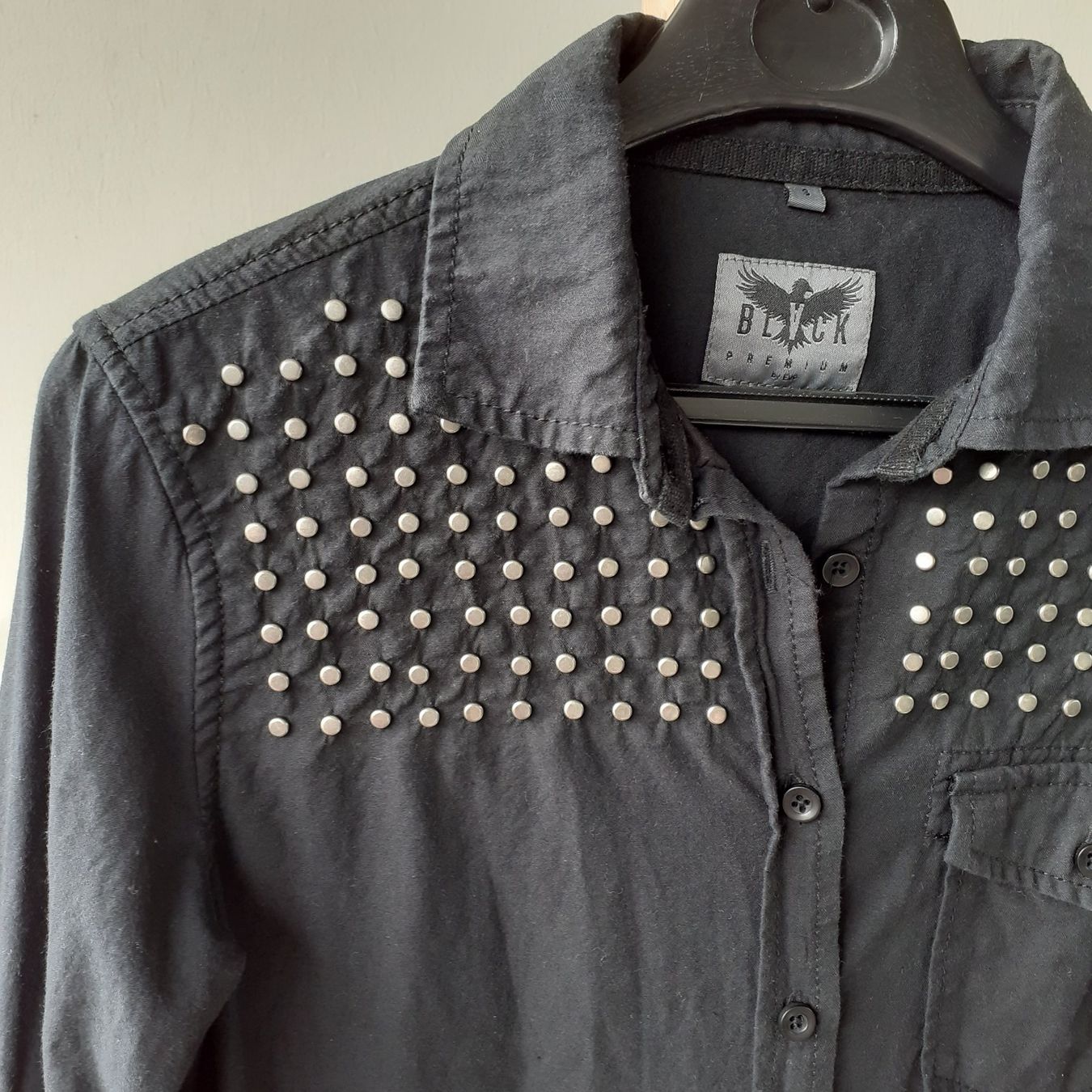 Blusen: EMP Black Premium Hemd, S – Gebraucht aus Bern von Solarsystem 1