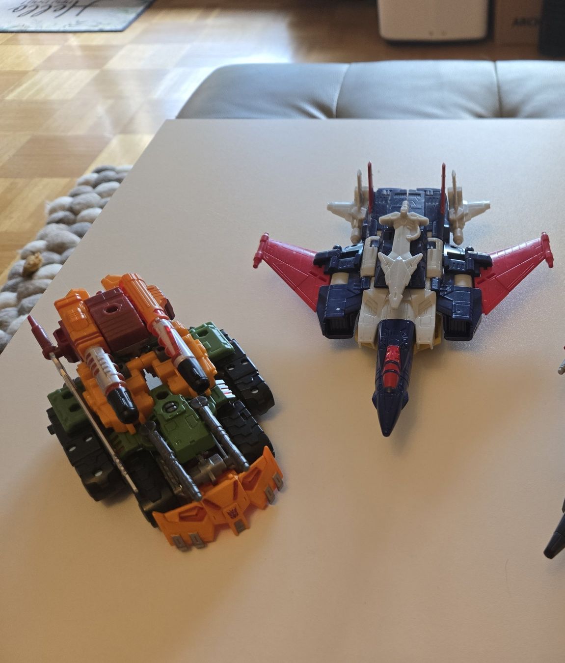 Hasbro Giocattoli: Transformers Legacy Jhiaxus, Metalhawk, Bludgeon, Bulkhead – Usato da Genève venduto da Phoebvs 3