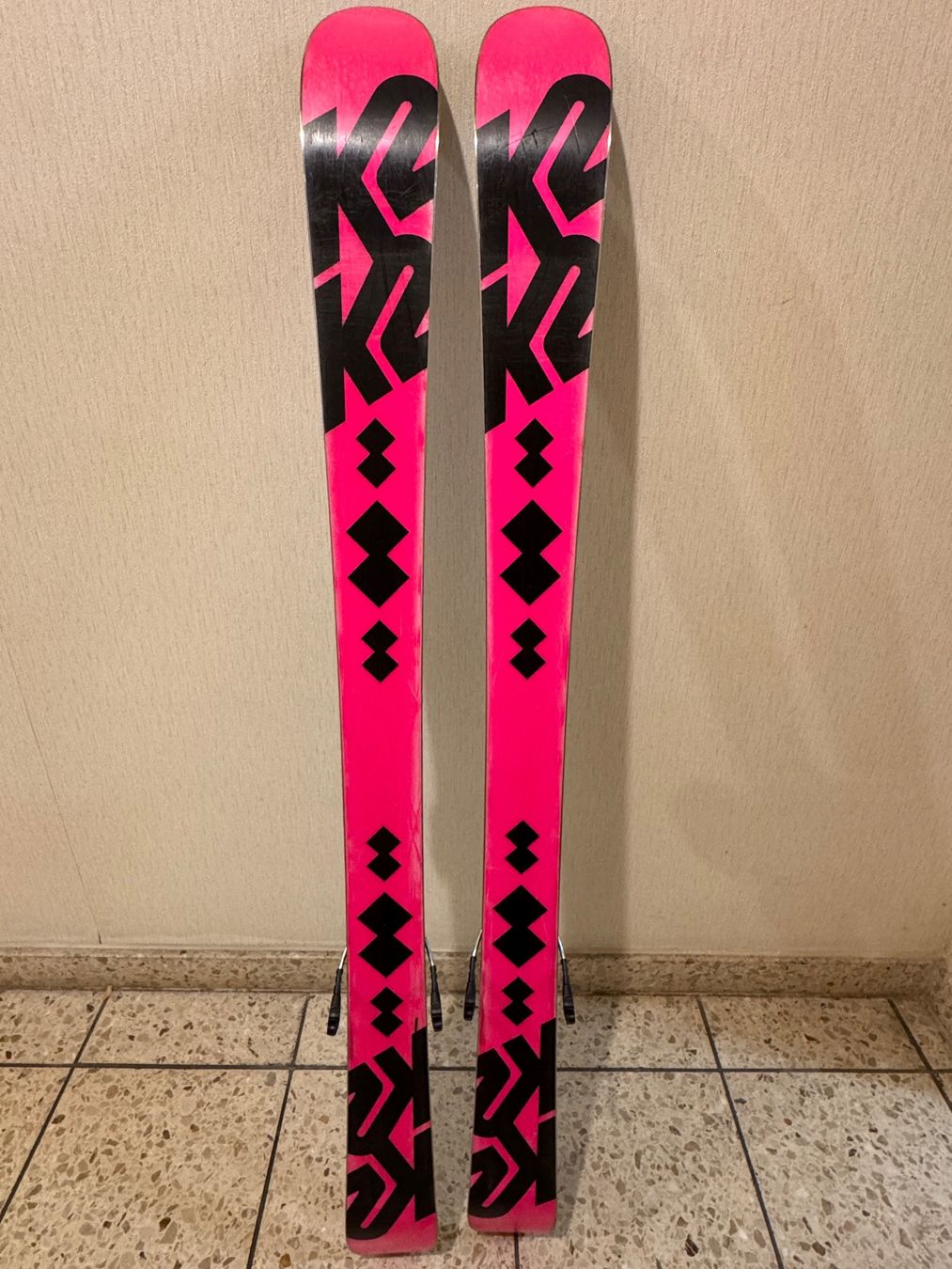 Skis: Ski Kinder – Gebraucht aus Meggen von hel_m7vc 2