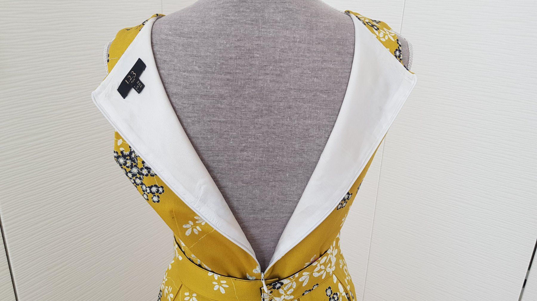 Maison 123 Kleider: Robe Maison 1 2 3, T.38 – Gebraucht aus Marly von Barbarajane 6