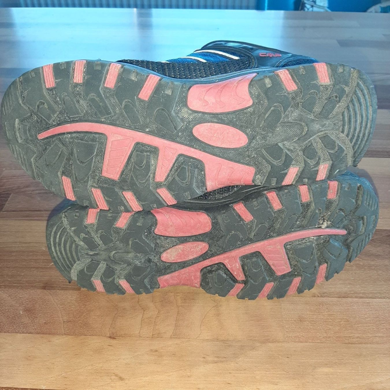 CMP Schuhe für Mädchen: CMP Wanderschuhe in gutem Zustand, Grösse 35 – Gebraucht aus Niederscherli von 20sydney02 4